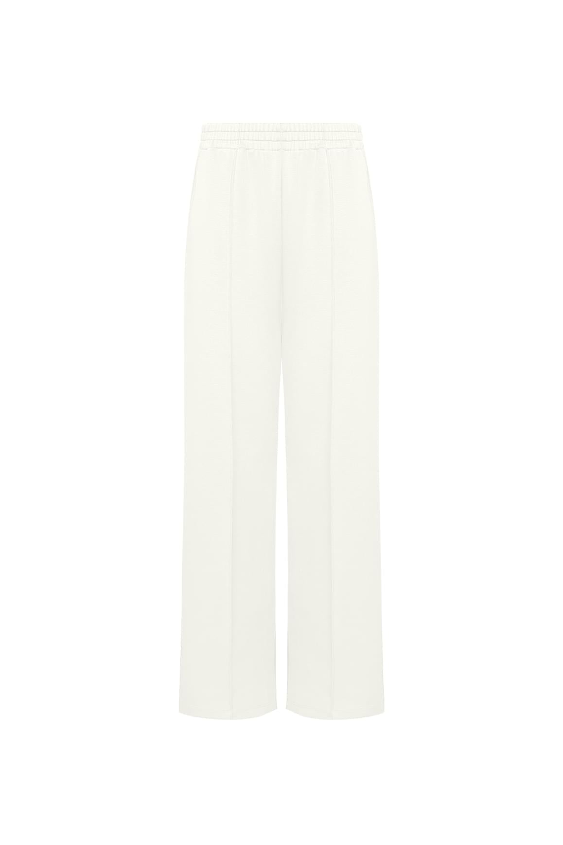 Ease Wide Leg Pant
