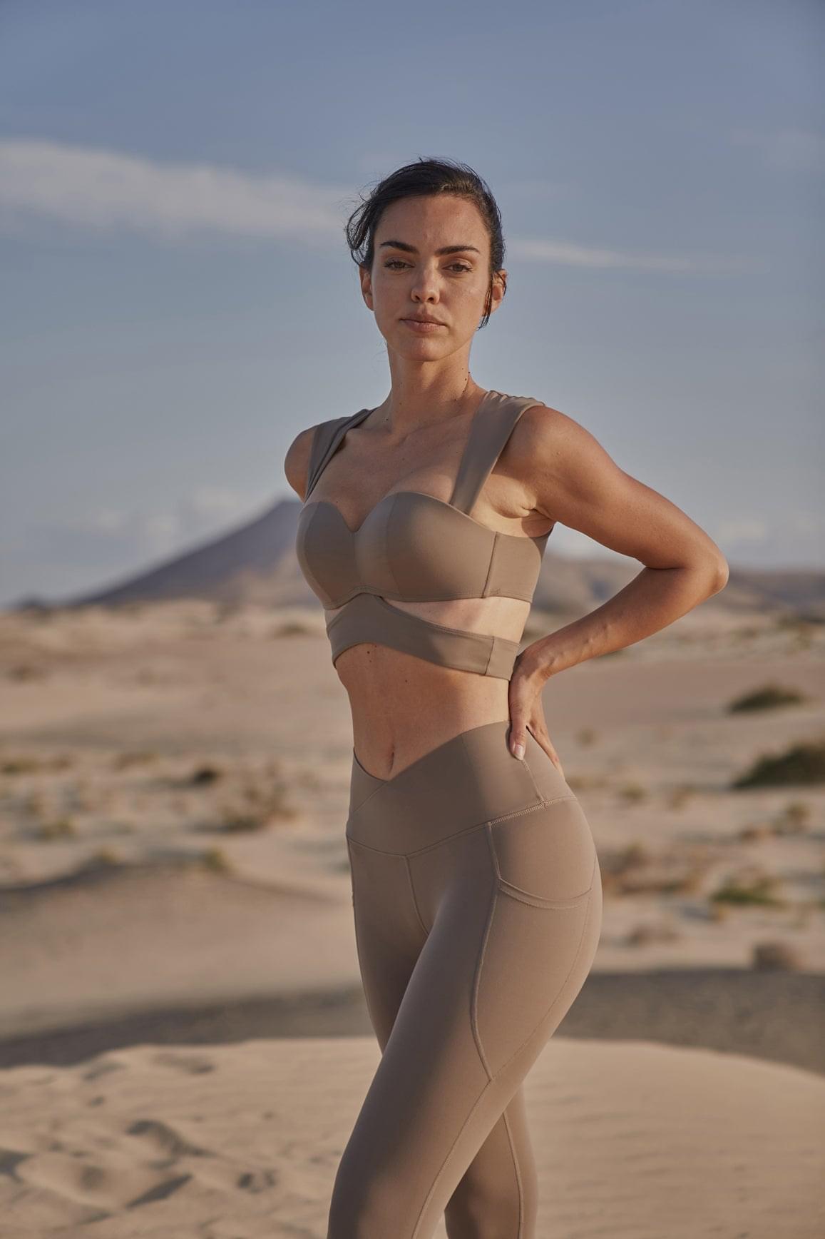V-Waist Utility Legging