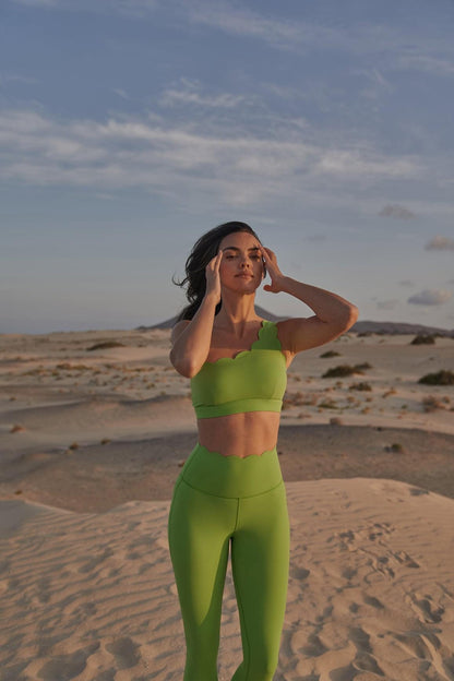 Dynamic One Shoulder Sports Bra & 7/8 High-Waist Energy Legging