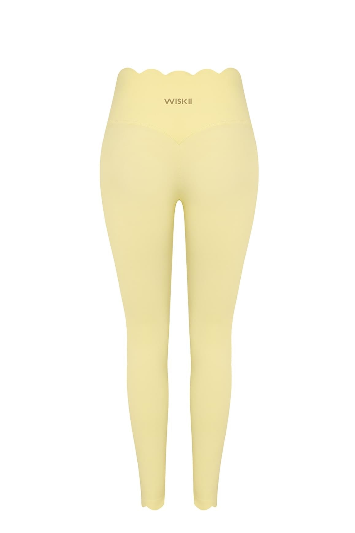 High-Waist Scallop Scrunch Legging