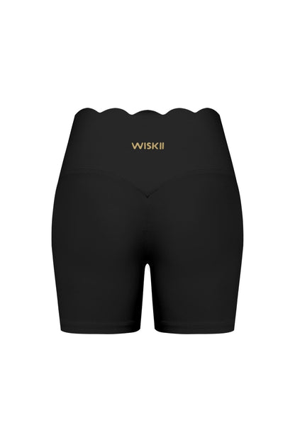 High-Waist Scallop Scrunch Short