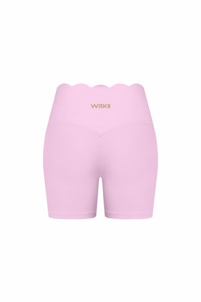 High-Waist Scallop Scrunch Short