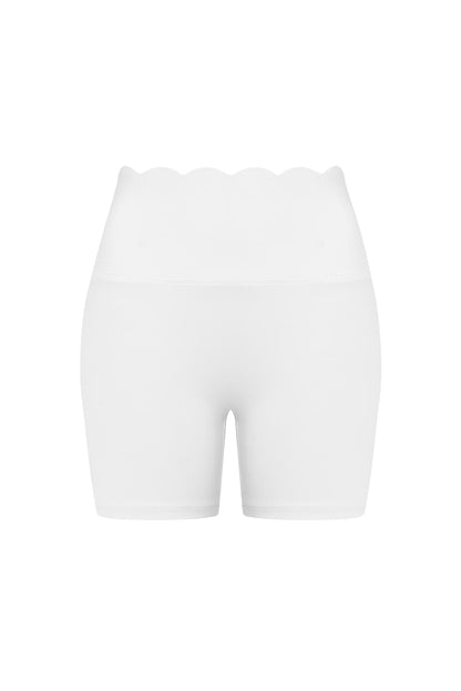 High-Waist Scallop Scrunch Short