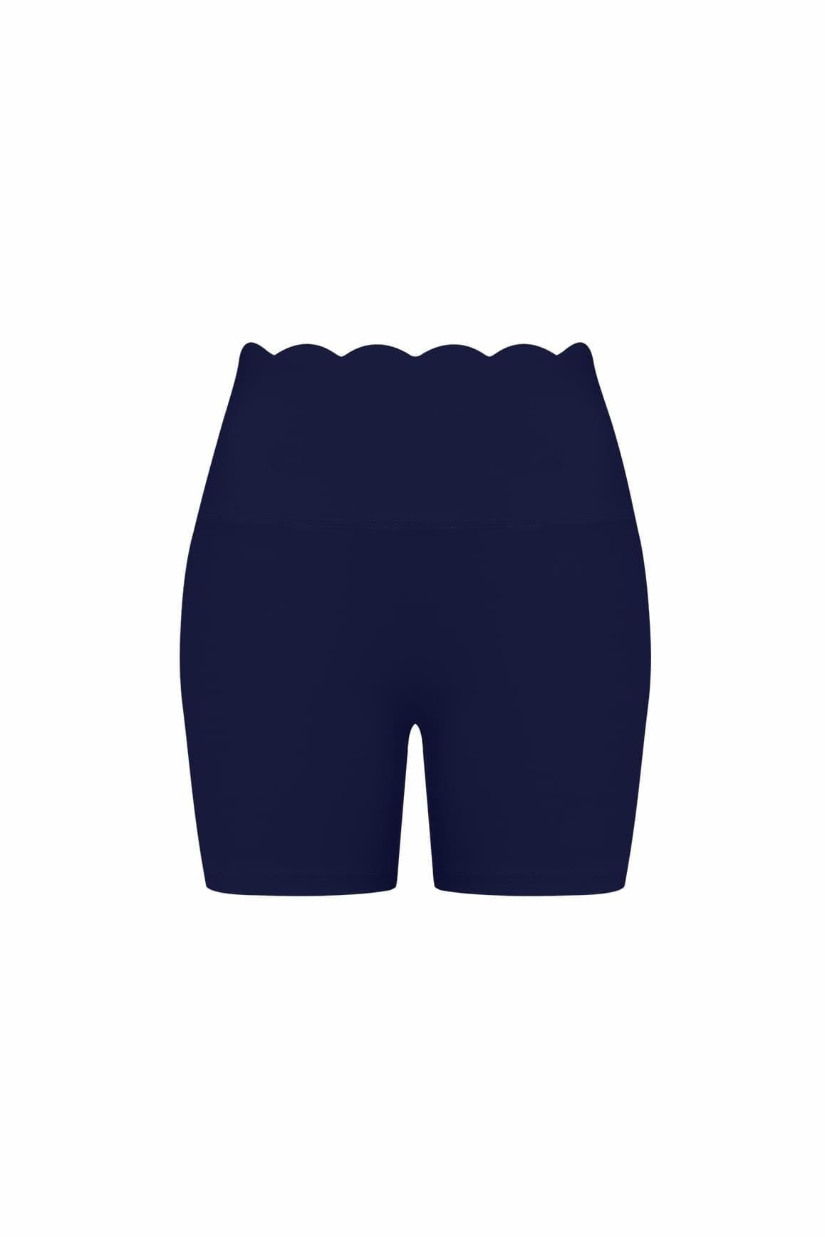 High-Waist Scallop Scrunch Short