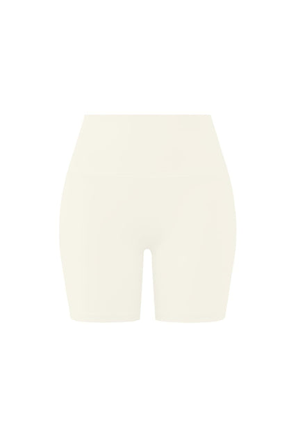 High-Waist Vigor Scrunch Short