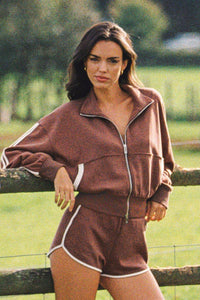 Mocha Mousse