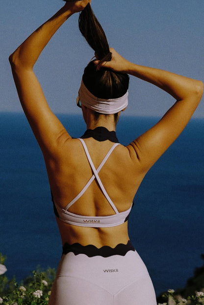 Scallop-Halter Contrast Bra