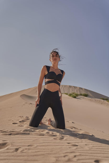 V-Waist Utility Legging