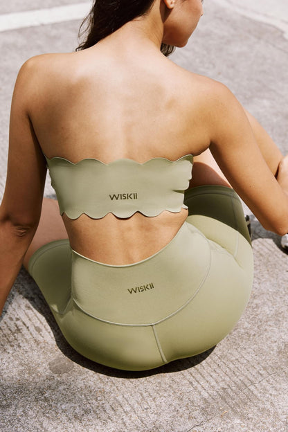 Wiskii Scallop Strapless Bra